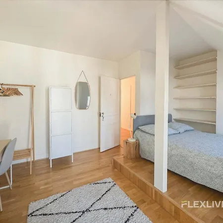 Hotel Immeuble Bausset